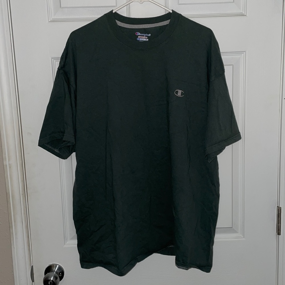 Champion 2XL t-shirt